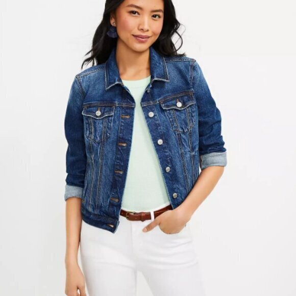 LOFT Jackets & Blazers - LOFT Denim Trucker Jacket in Classic Indigo Wash Size XS